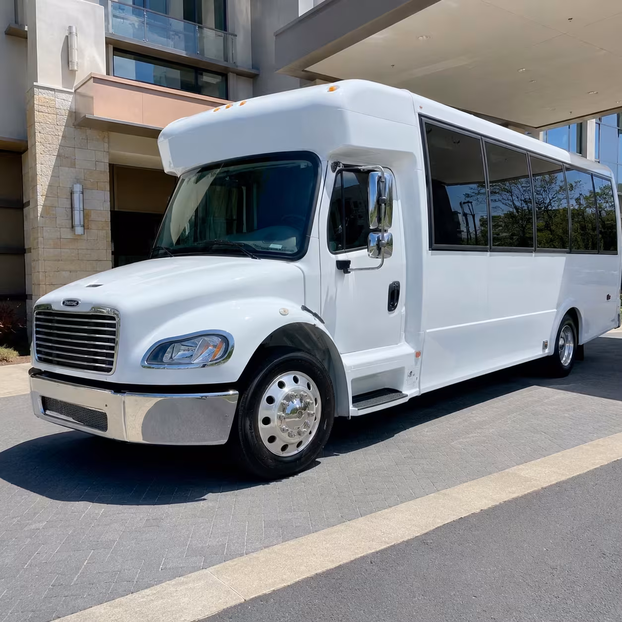 tracy 15 passenger minibus rental